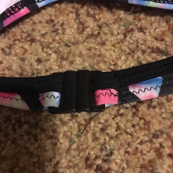 Bikini - Picture 2 of 2